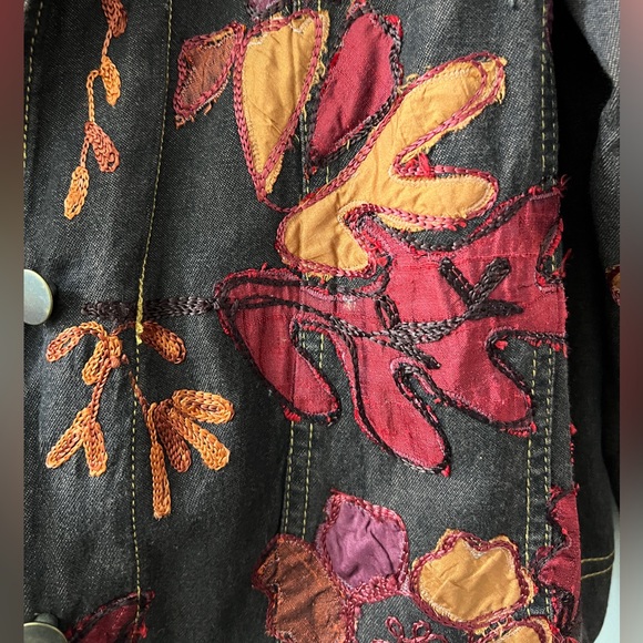 Alexis & Avery Red Silk Lined Embroidered Jean Style Jacket - Picture 2 of 4